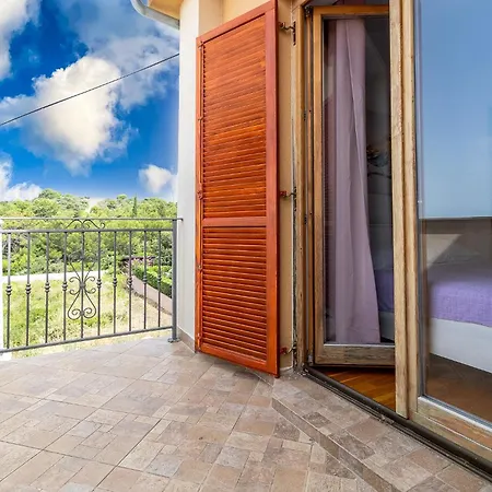 Дом отдыха Three Bedroom House *